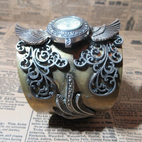 Steampunk Large Wrist Cuff Watch Face Wings Ornate Filigree Chunky Bracelet - Picture 4 of 15